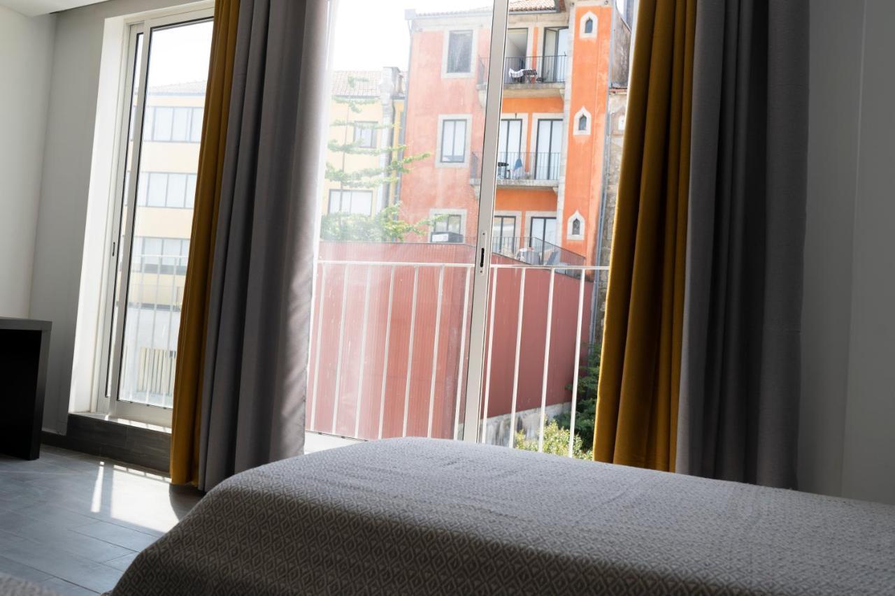 Almada Downtown 304 Apartment Порто Екстериор снимка