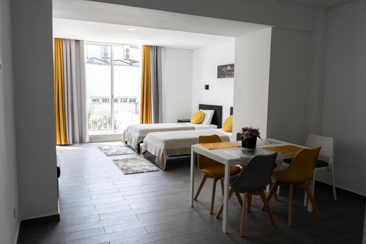 Almada Downtown 304 Apartment Порто Екстериор снимка